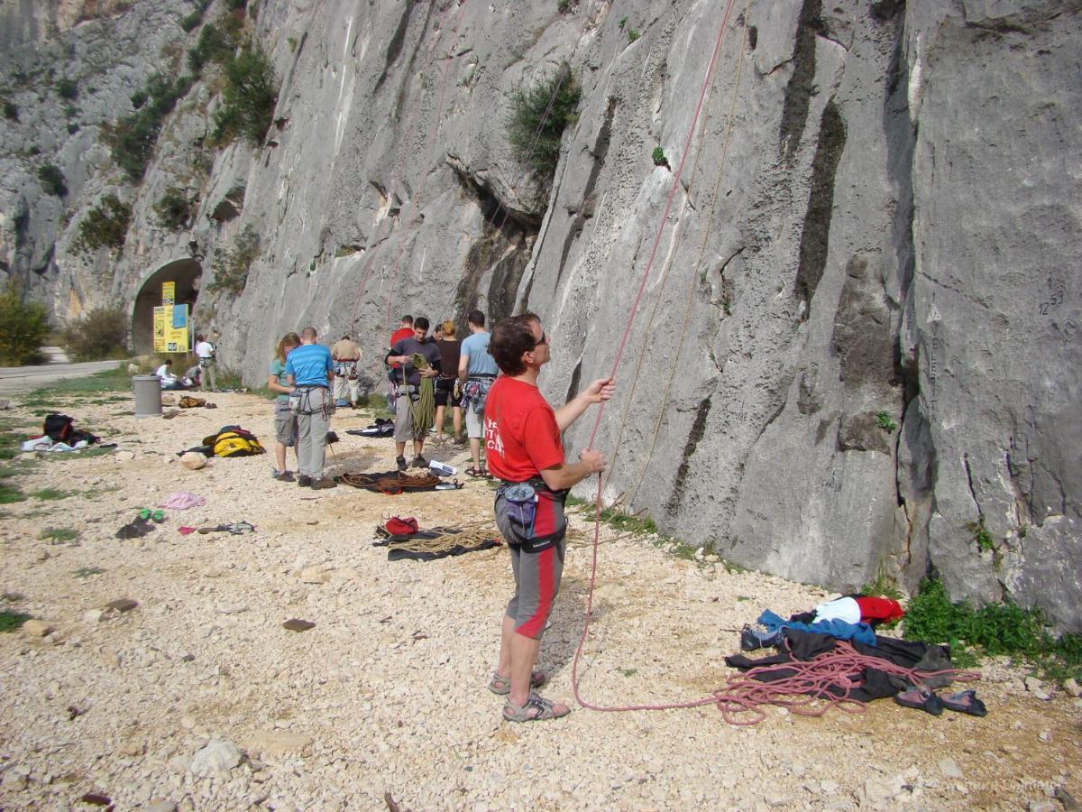 Pirates' Bay Apartment - Omiš Exterior foto